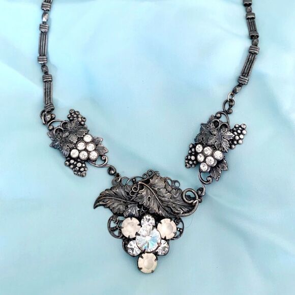 Vintage Banana Bob grape theme ox silver matte-sparkling crystals fluted link - Picture 2 of 9